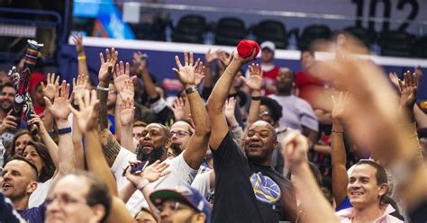 pelicans radio broadcast